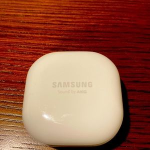 Samsung ear buds
